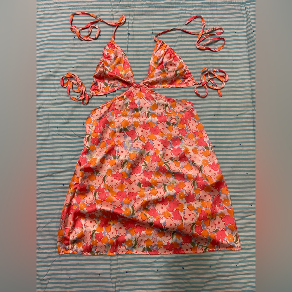 Backless floral dress